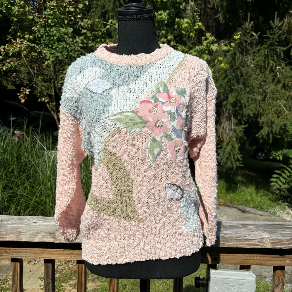 Vintage 90s cottage core pullover sweater women’s size large floral pearl pink
